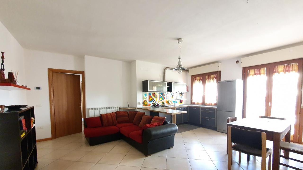 شقة Casafabio 7Min To Garda Lake كستليوني ديلي ستفييرا المظهر الخارجي الصورة
